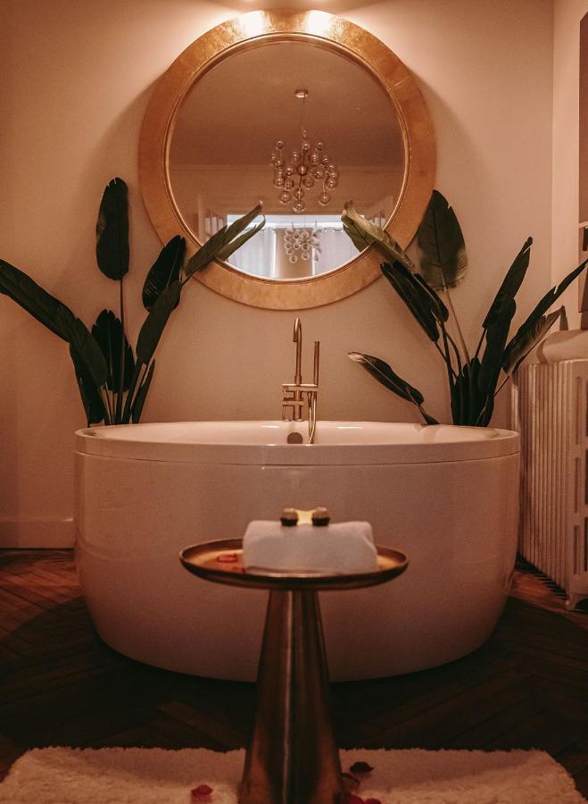 Maison Marie-Astrid, Suite Avec Balneo Privee Бордо Экстерьер фото