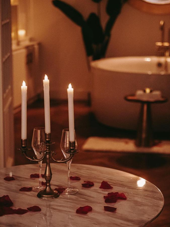 Maison Marie-Astrid, Suite Avec Balneo Privee Бордо Экстерьер фото